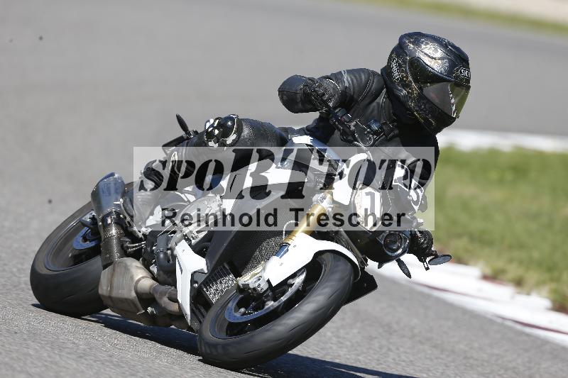 Archiv-2025/48 25.08.2025 Cornu Master School ADR/blau-bleu/125